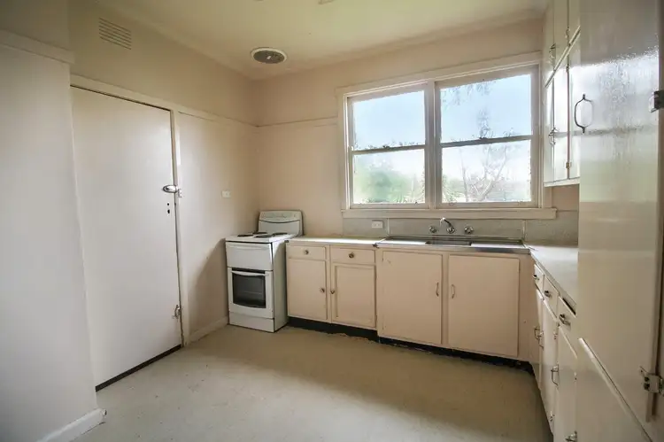 Fourth view of Homely house listing, 35 Finlason Street, Mansfield VIC 3722