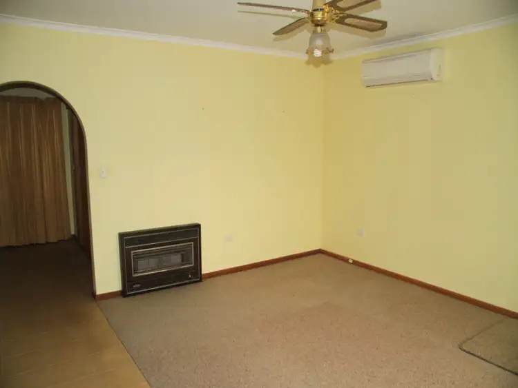 Second view of Homely unit listing, 4/4 Pick Avenue, Mount Gambier SA 5290