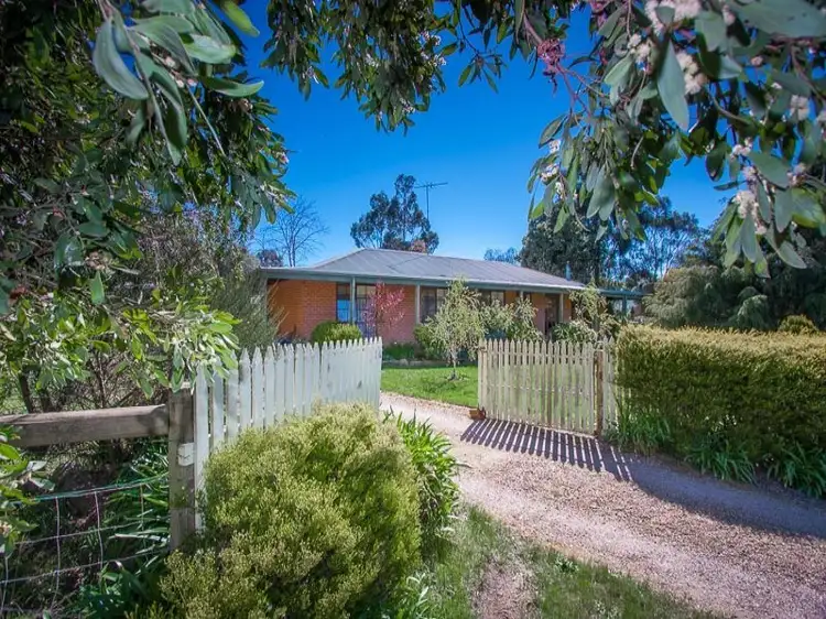 Main view of Homely house listing, 10 Ida Crescent, Romsey VIC 3434