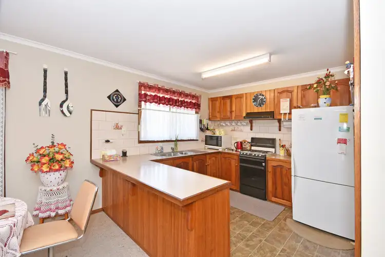 Fourth view of Homely unit listing, 1/2 Pittaway Street, Kangaroo Flat VIC 3555