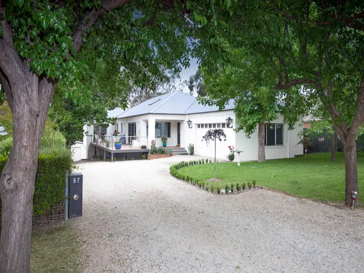 57 Victoria Street, Macedon VIC 3440