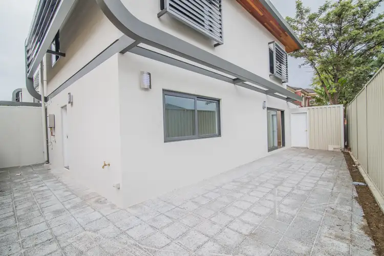 Fifth view of Homely townhouse listing, 4/346 Mill Point Rd, South Perth WA 6151