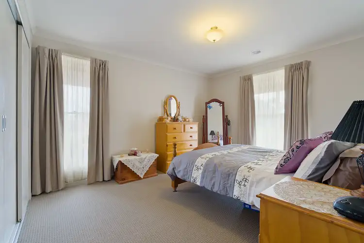 Fifth view of Homely house listing, 21 Newell Court, Campbells Creek VIC 3451