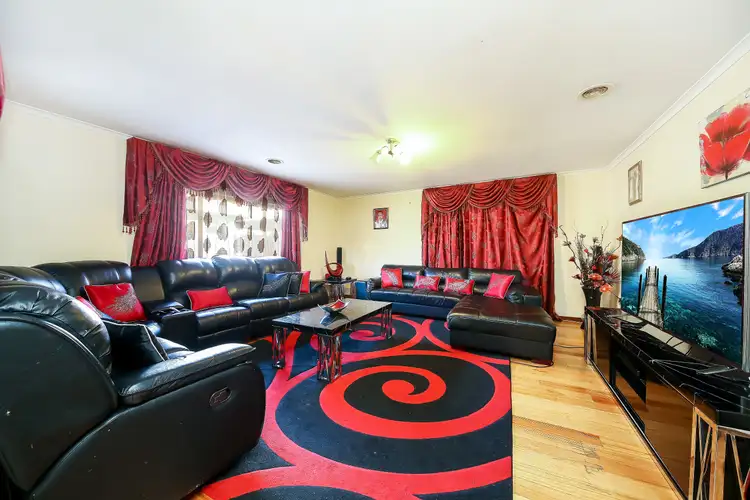 Fifth view of Homely house listing, 5 BURNS AVENUE, St Albans VIC 3021