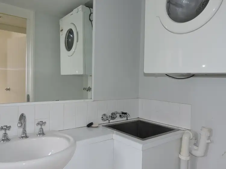Fifth view of Homely unit listing, 12/15 Clarence Road, Indooroopilly QLD 4068