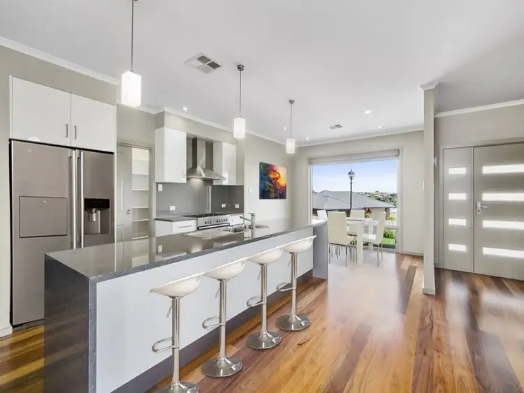 Third view of Homely house listing, 9 Saxon Court, Mount Gambier SA 5290