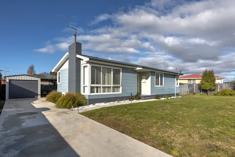 8 Pine Crescent, Wynyard TAS 7325