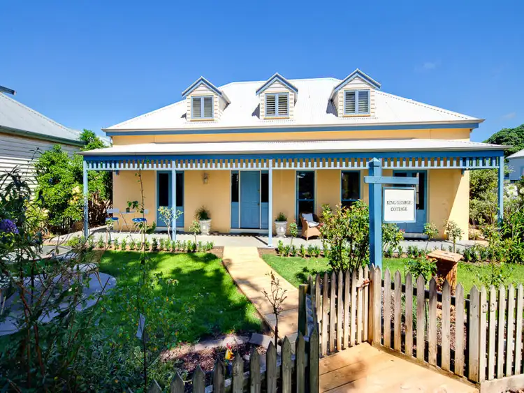 22 Gipps Street, Port Fairy VIC 3284