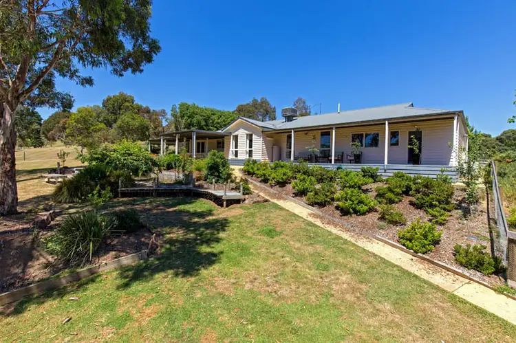 70 Edward Staff Drive, Kinglake VIC 3763