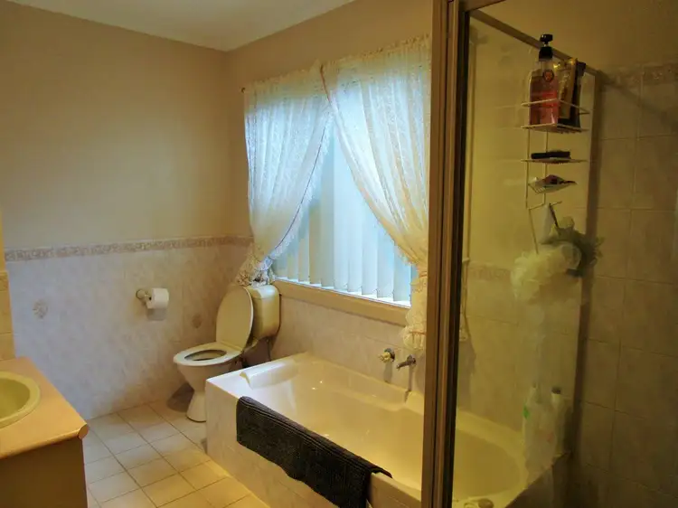 Third view of Homely house listing, 1/9 Heriot Street, Mount Gambier SA 5290