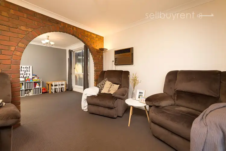 Third view of Homely house listing, 19 SINNETT COURT, Wodonga VIC 3690