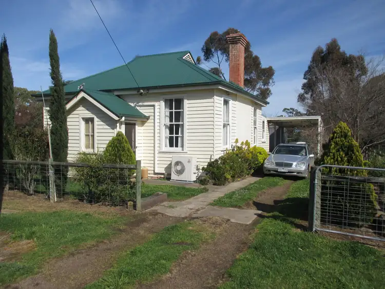 11 Templeton Street, Dunkeld VIC 3294