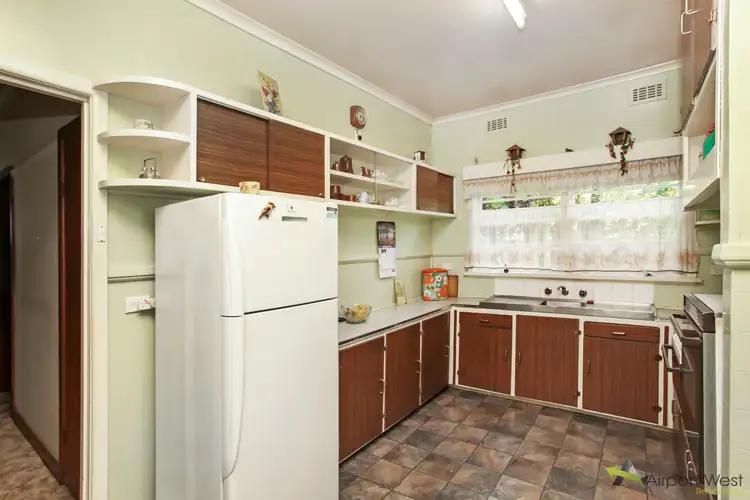 Fifth view of Homely house listing, 28 Walters Avenue, Airport West VIC 3042