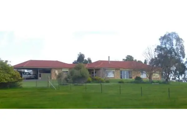 272 Pipetrack Road, Stawell VIC 3380