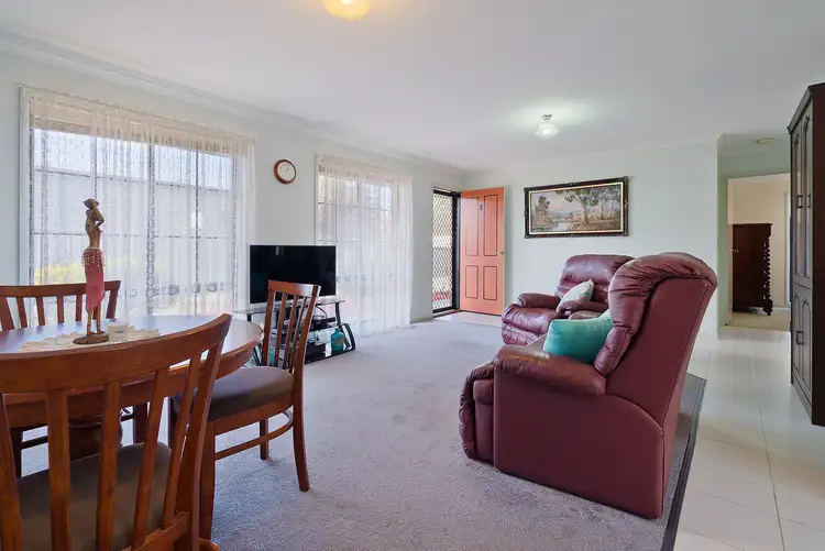 Second view of Homely unit listing, 2/82 Forest Street, Castlemaine VIC 3450