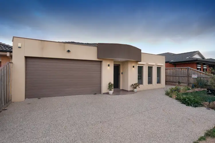3 Devonport Court, Taylors Hill VIC 3037