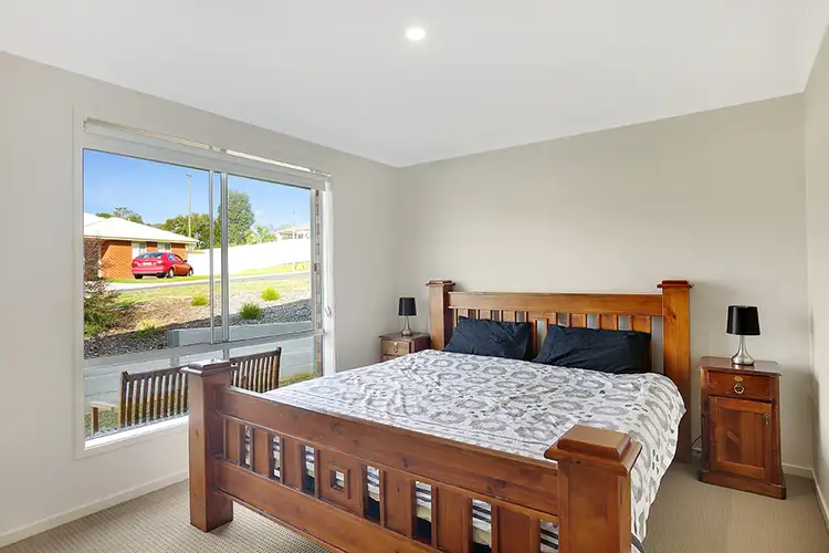 Sixth view of Homely house listing, 8 Harry Crescent, Hamilton Valley NSW 2641