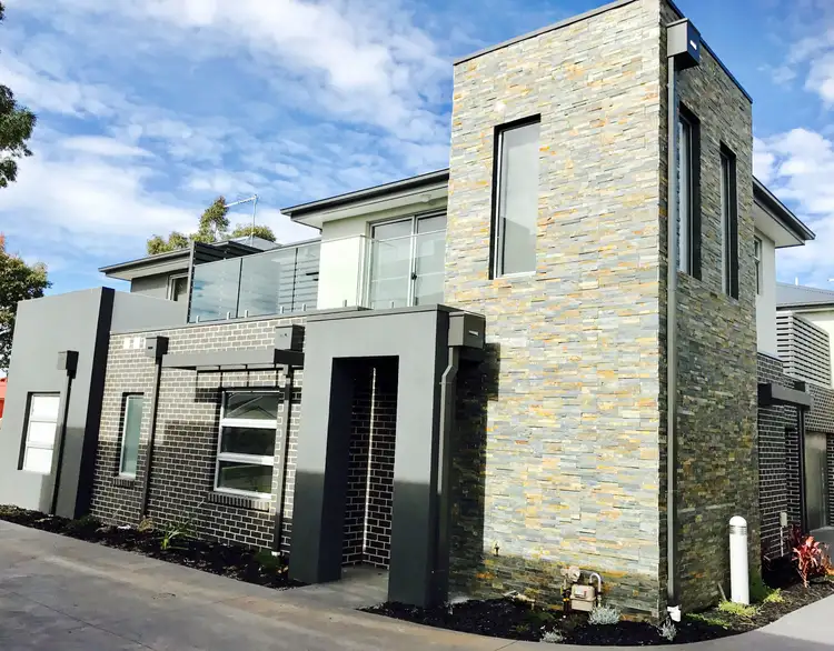 1/56 Melfin Drive, Hillside VIC 3037