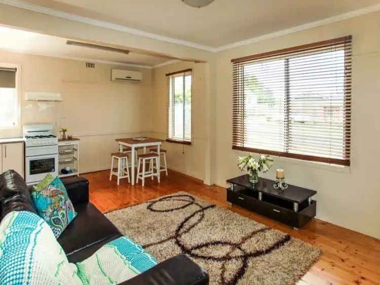 Fifth view of Homely house listing, 3 Logan Street, Warragul VIC 3820