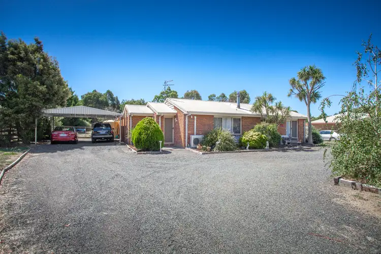 31 Coleraine Drive, Romsey VIC 3434