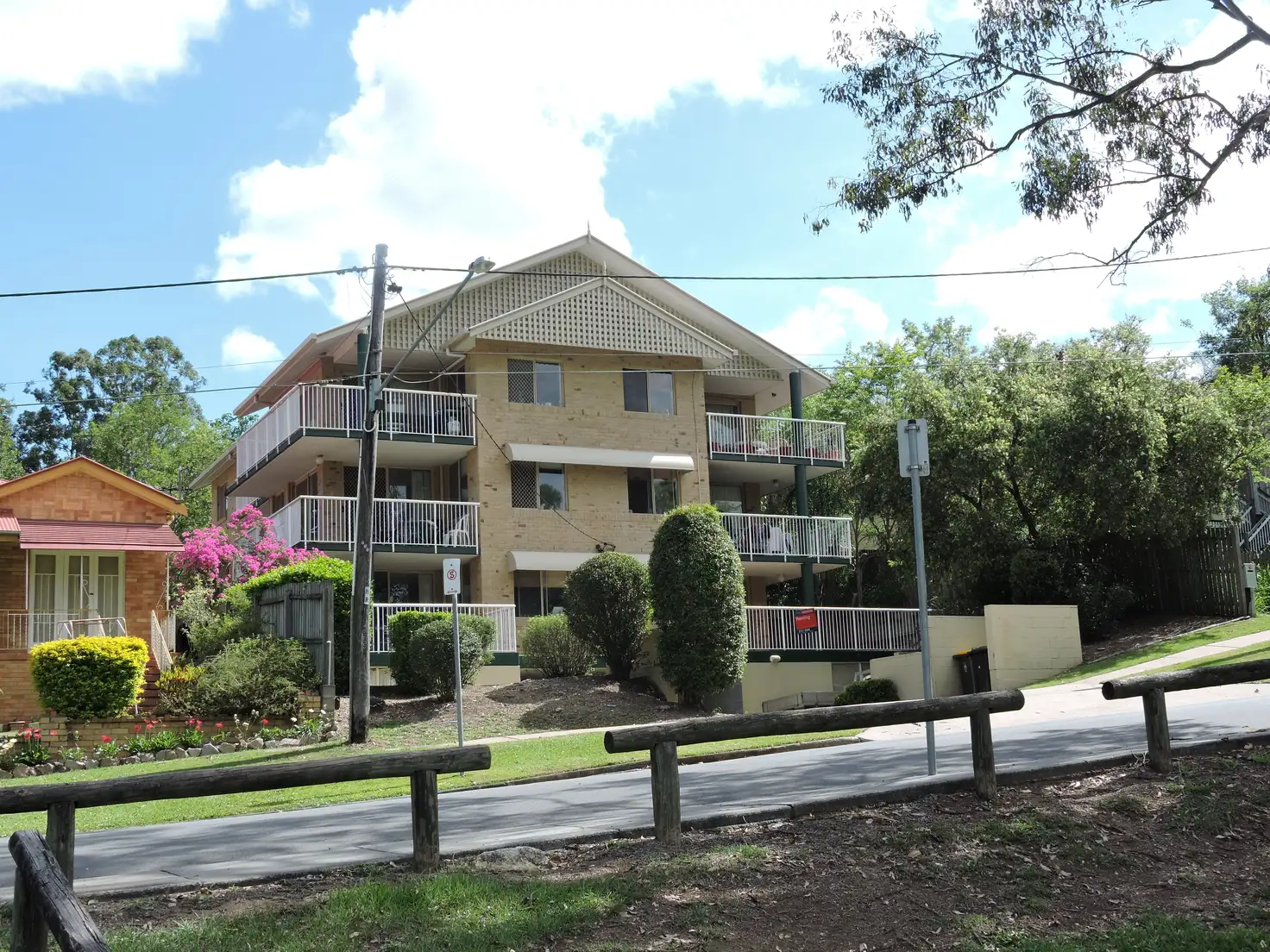 Main view of Homely apartment listing, 2/10 Union Street, Taringa QLD 4068