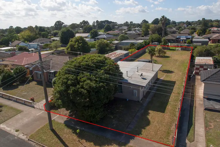 10 Buckley Street, Sale VIC 3850