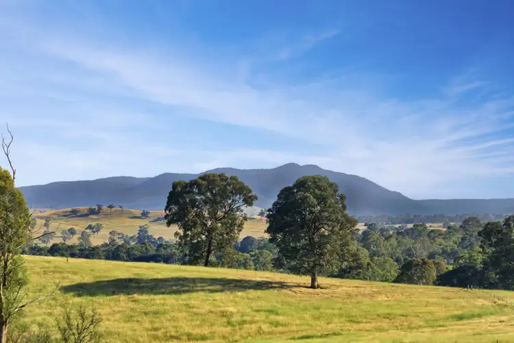 LOT 33 Loyola Drive, Mansfield VIC 3722