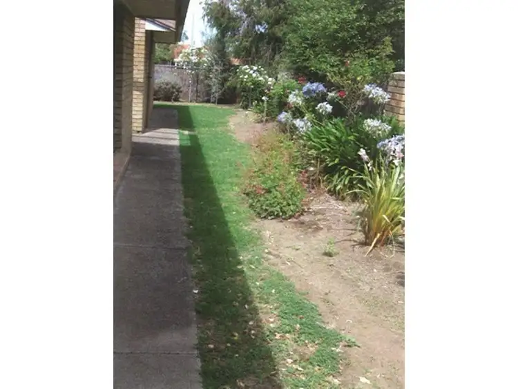 Sixth view of Homely house listing, 2 Winfield Court, Mount Gambier SA 5290