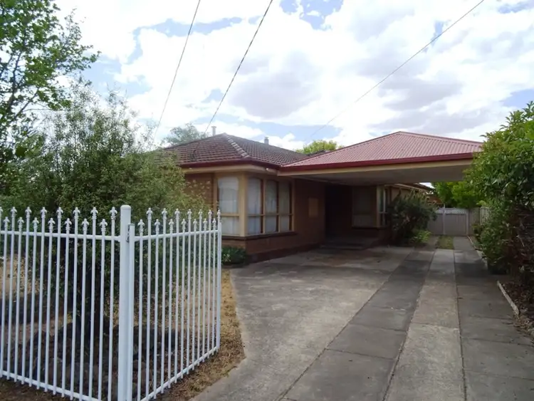 Main view of Homely house listing, 10 Conan Street, Wendouree VIC 3355