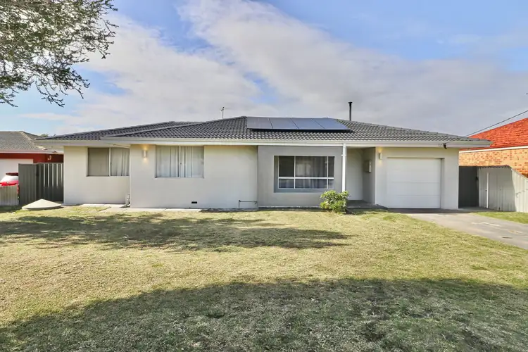 19 Waikiki Road, Safety Bay WA 6169