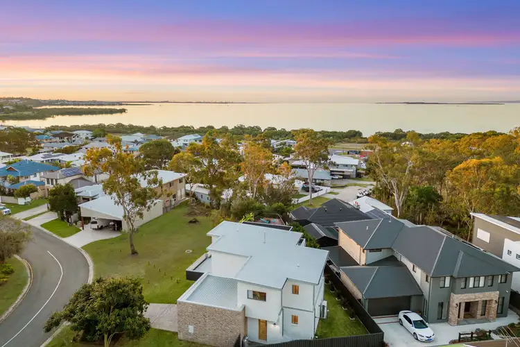24 Alma Street, Thorneside QLD 4158