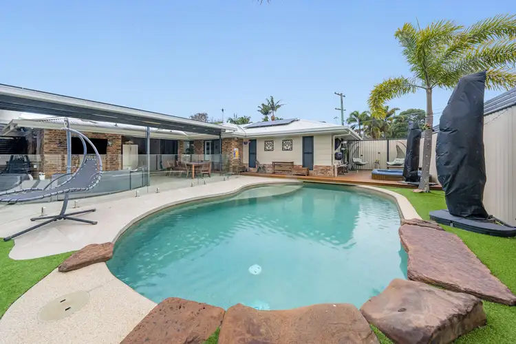 2 Chipping Drive, Alexandra Hills QLD 4161