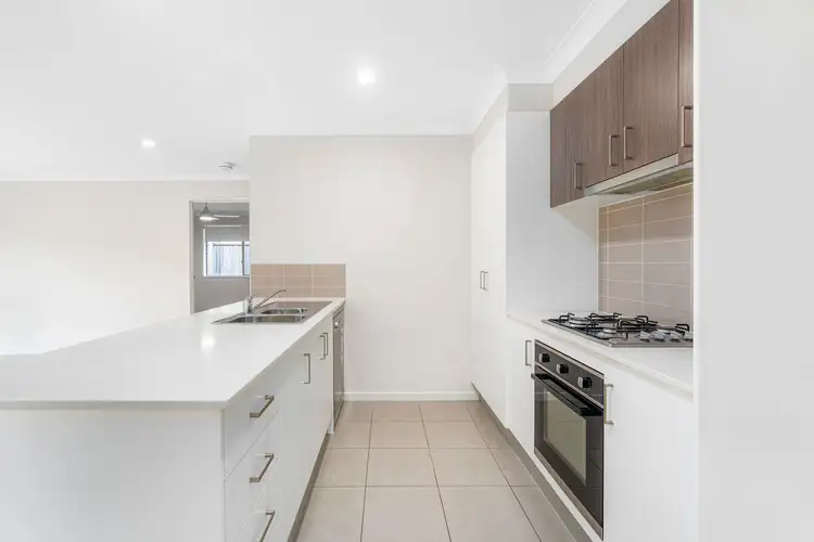 Fourth view of Homely house listing, 8 Kiama Circuit, Thornlands QLD 4164