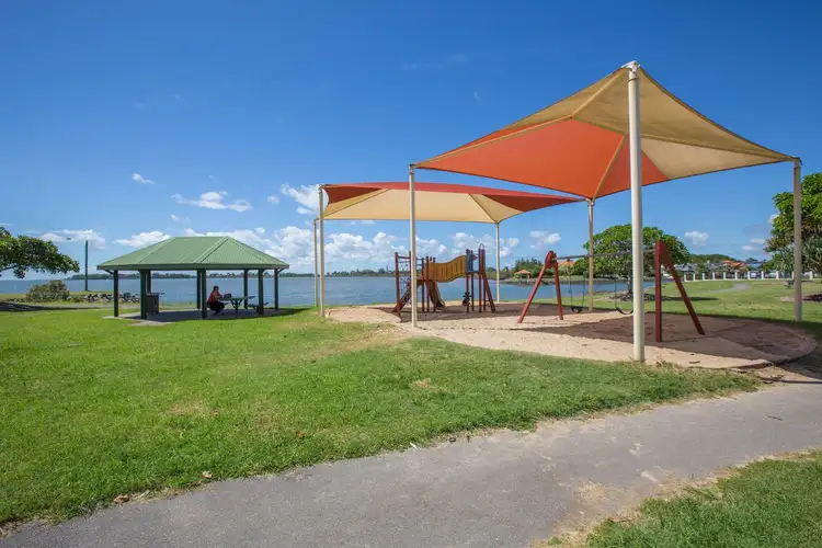 Seventh view of Homely semi-detached listing, 8/14-22 Mary Pleasant Drive, Birkdale QLD 4159