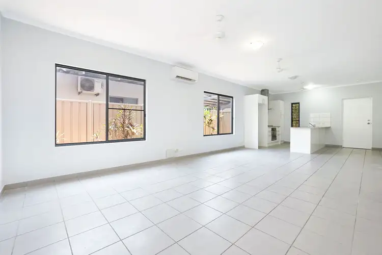 4/10 Damascene Crescent, Bellamack NT 832