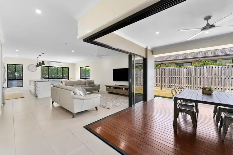 Sixth view of Homely house listing, 21 Girraween Crescent, Capalaba QLD 4157