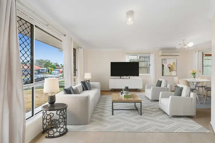 Second view of Homely house listing, 2 Sweetlip Court, Birkdale QLD 4159