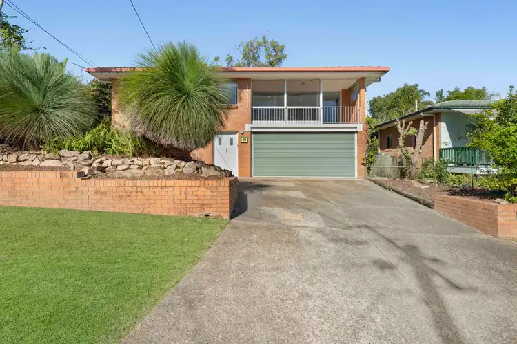 10 Madeira Street, The Gap QLD 4061