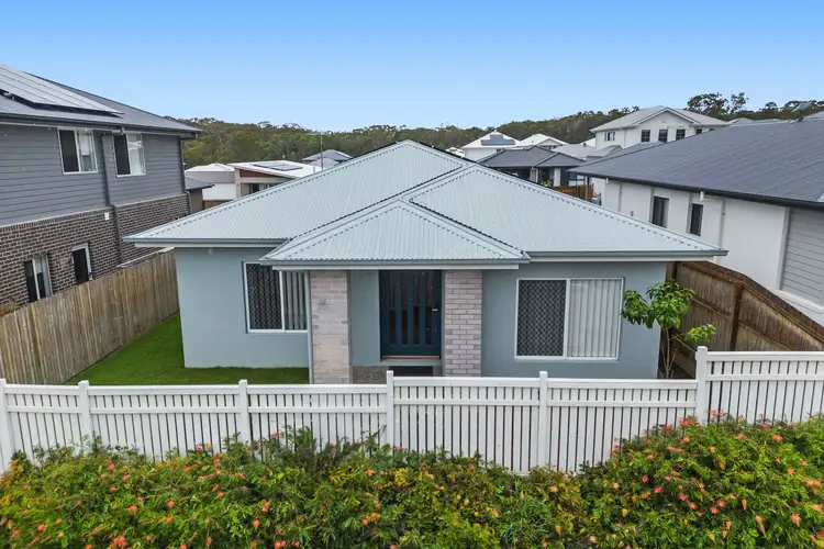 22 Shoreline Avenue, Redland Bay QLD 4165