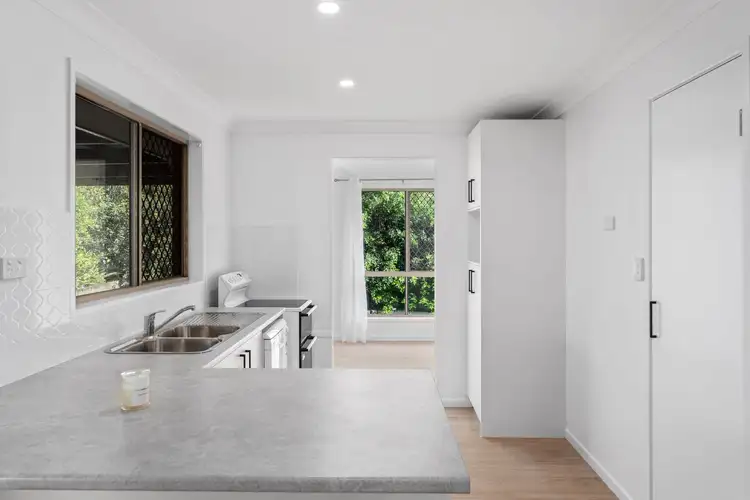 Fourth view of Homely house listing, 10 Bellini Court, Alexandra Hills QLD 4161