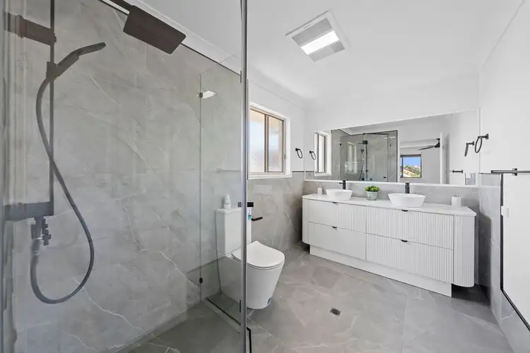 Sixth view of Homely house listing, 5 Penzance Drive, Redland Bay QLD 4165