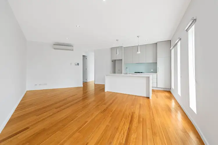 Fourth view of Homely apartment listing, 6/2 The Esplanade, Caroline Springs VIC 3023