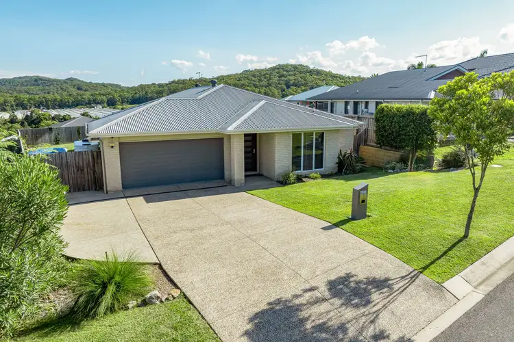 13 Skyring Street, Yandina QLD 4561