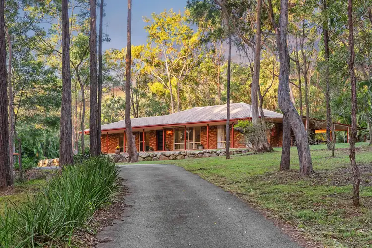 126-130 Henderson Road, Sheldon QLD 4157