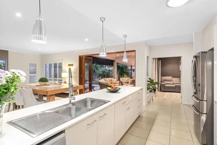 Sixth view of Homely house listing, 5 Maged Place, Thornlands QLD 4164