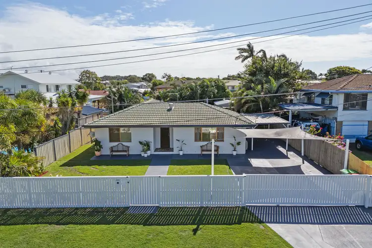 12 Moloii Crescent, Birkdale QLD 4159