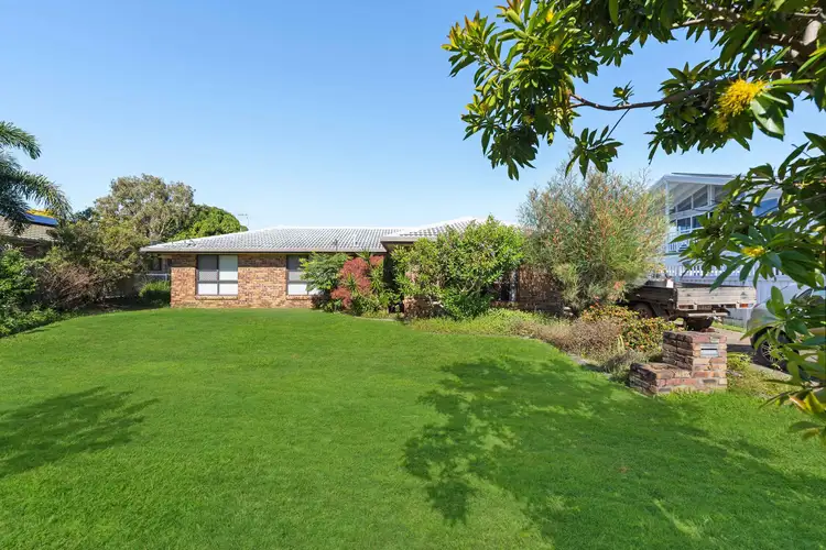 3 Island Outlook Avenue, Thornlands QLD 4164