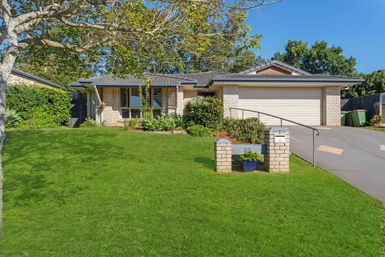 33 Spinnaker Circuit, Redland Bay QLD 4165