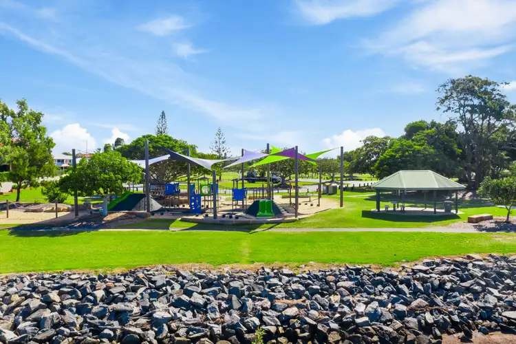 Fifth view of Homely house listing, 10 Lanaglen Drive, Birkdale QLD 4159