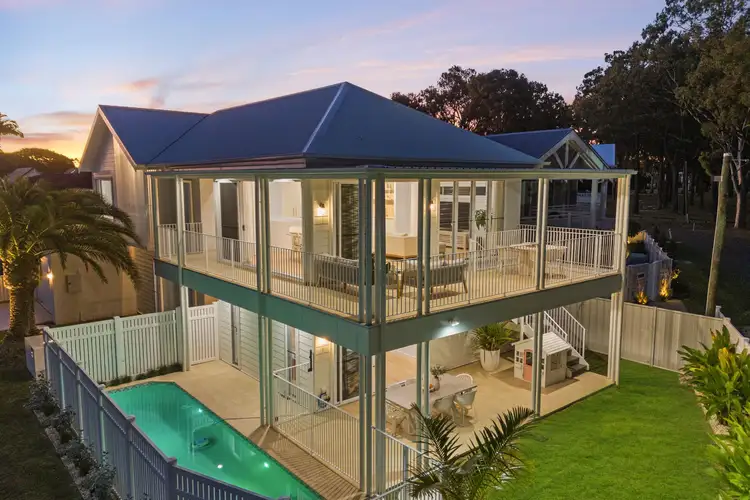 2 Ray Street, Cleveland QLD 4163